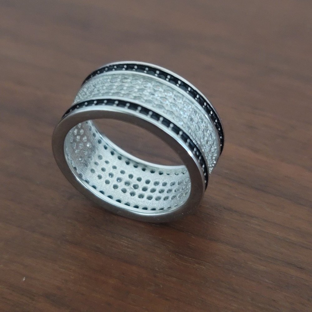 Women Sterling Silver CZ ring sz 7